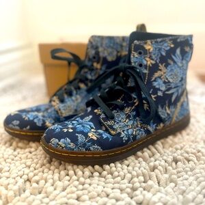 Doc Martens Hackney Blue Floral Boots